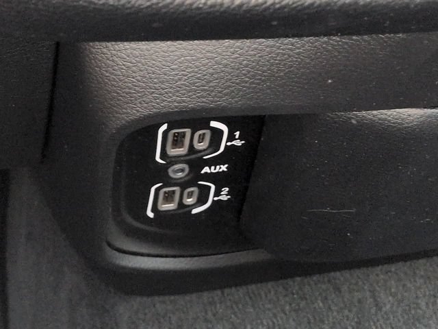 Used 2022 RAM 1500 Big Horn AWD/4WD image 29