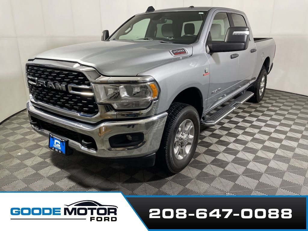 Used 2024 RAM 2500 Big Horn AWD/4WD image 4