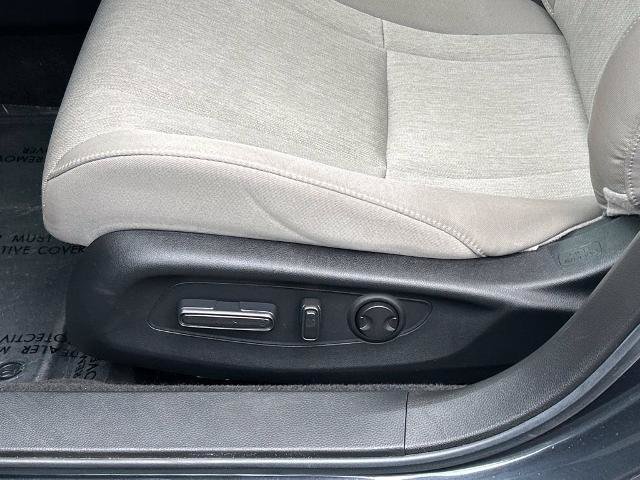 Used 2025 Honda Accord SE image 17