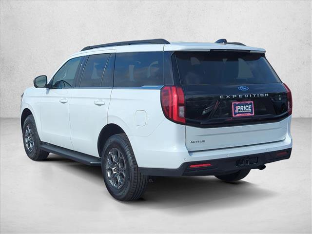 Certified 2025 Ford Expedition Active RWD image 9