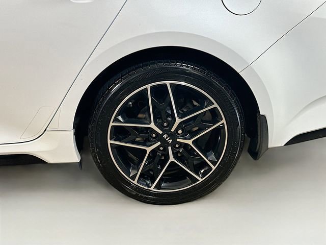 Used 2020 Kia Optima SE image 9