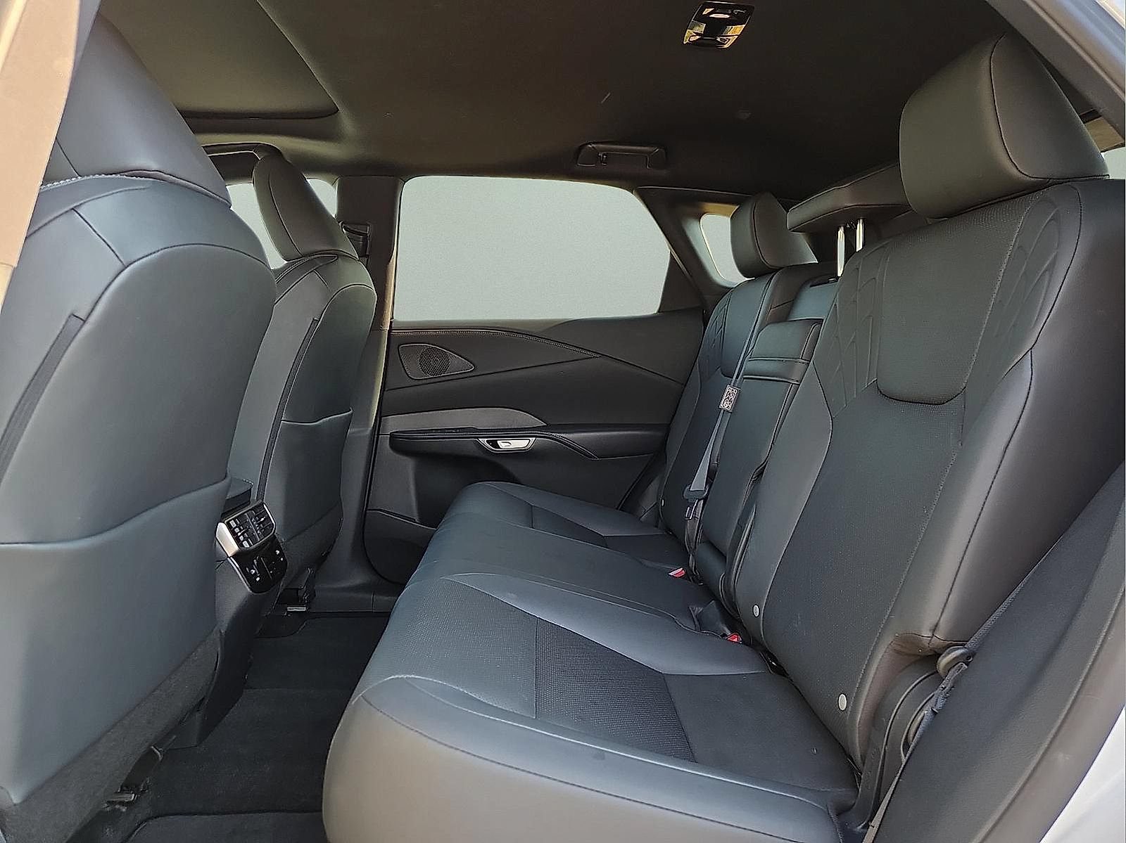 Used 2024 Lexus RX 350 Premium w/ Convenience Package AWD/4WD image 10