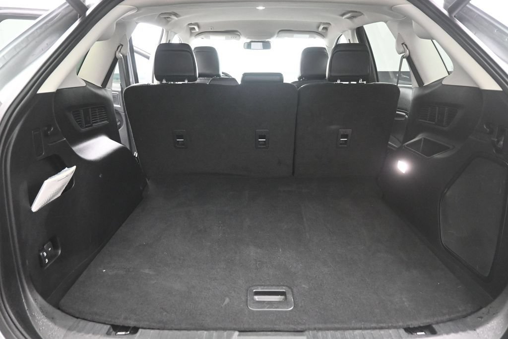 Certified 2024 Ford Edge Titanium AWD/4WD image 2