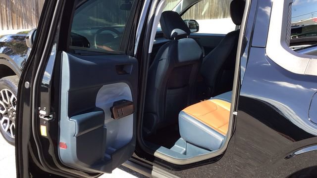Certified 2024 Ford Maverick Lariat image 11