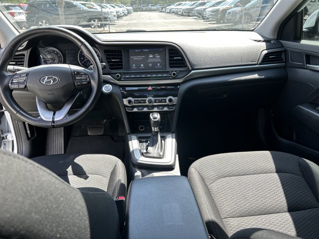 Used 2020 Hyundai Elantra Value Edition w/ Cargo Package (C1) FWD image 25