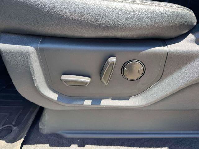 Certified 2022 Ford F350 Lariat AWD/4WD image 17