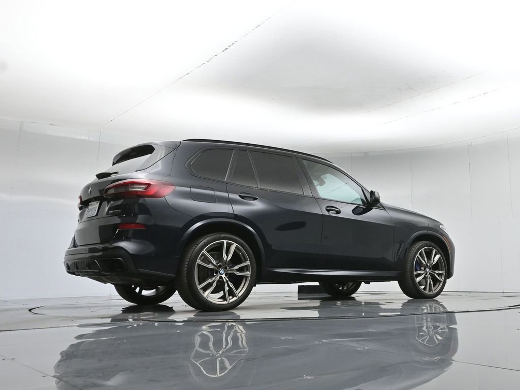 Used 2022 BMW X5 M50i w/ Executive Package image 14