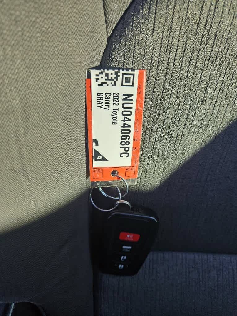 Used 2022 Toyota Camry LE FWD image 20