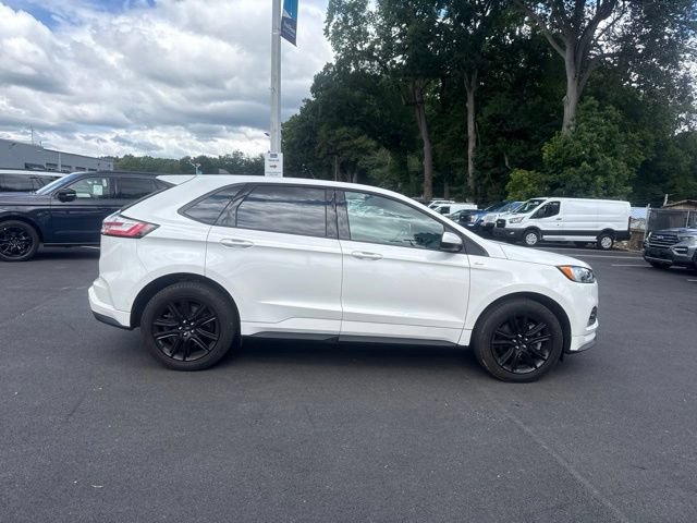 Certified 2024 Ford Edge ST-Line AWD/4WD image 9