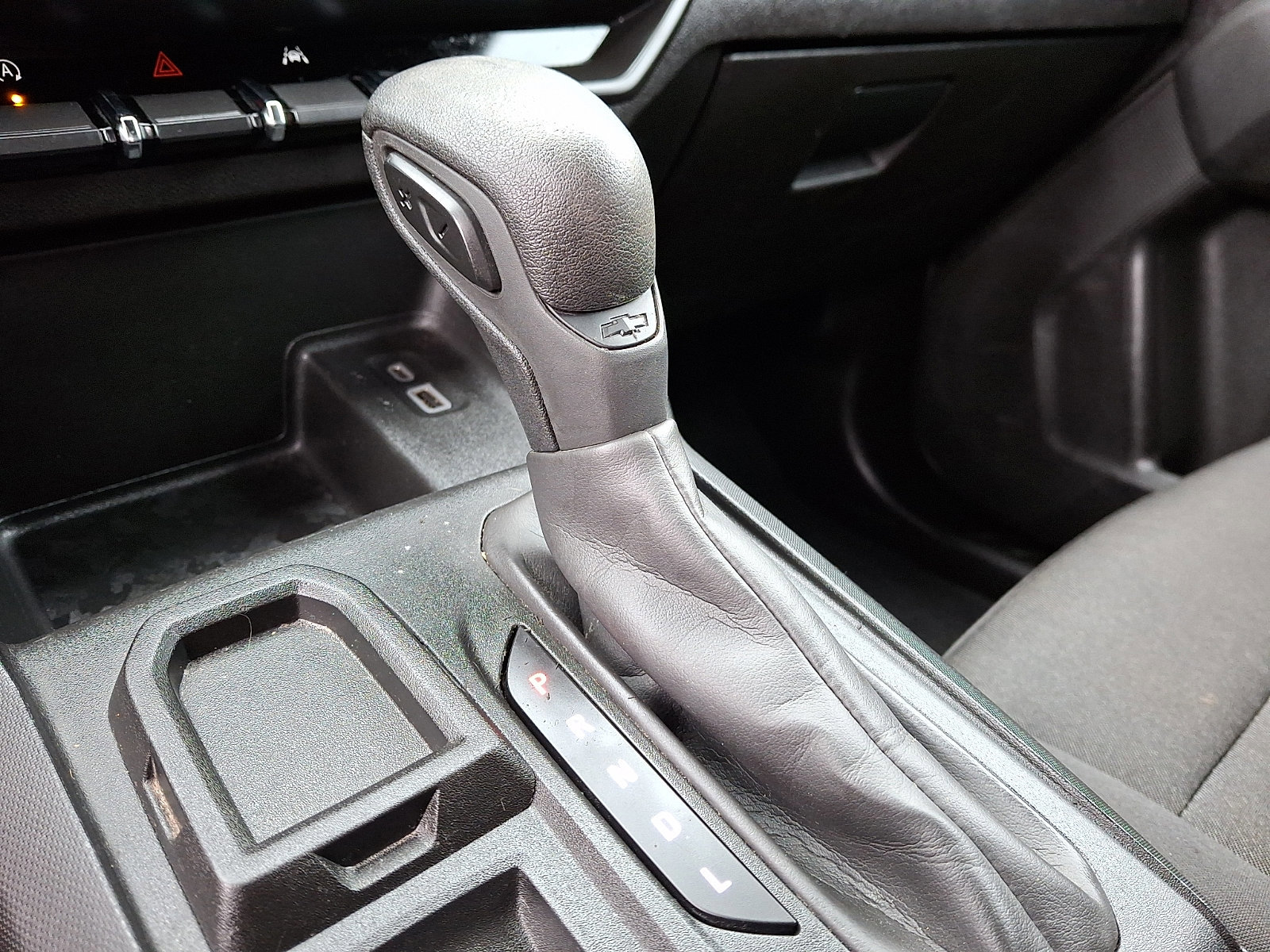 Used 2023 Chevrolet Colorado W/T image 14