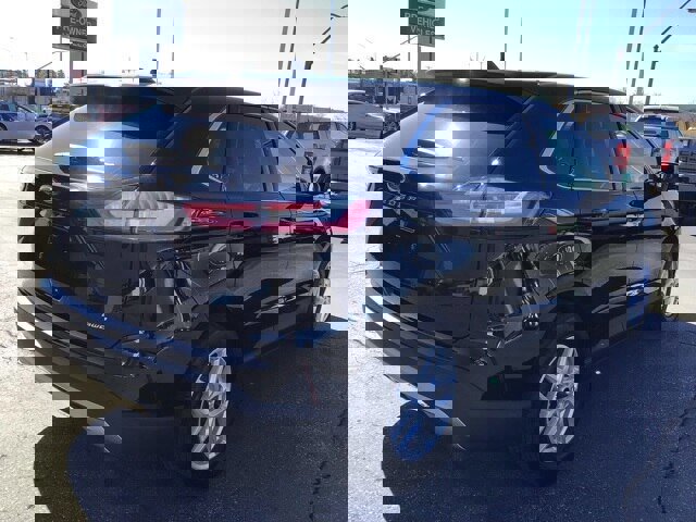 Certified 2024 Ford Edge SEL w/ Convenience Package image 5