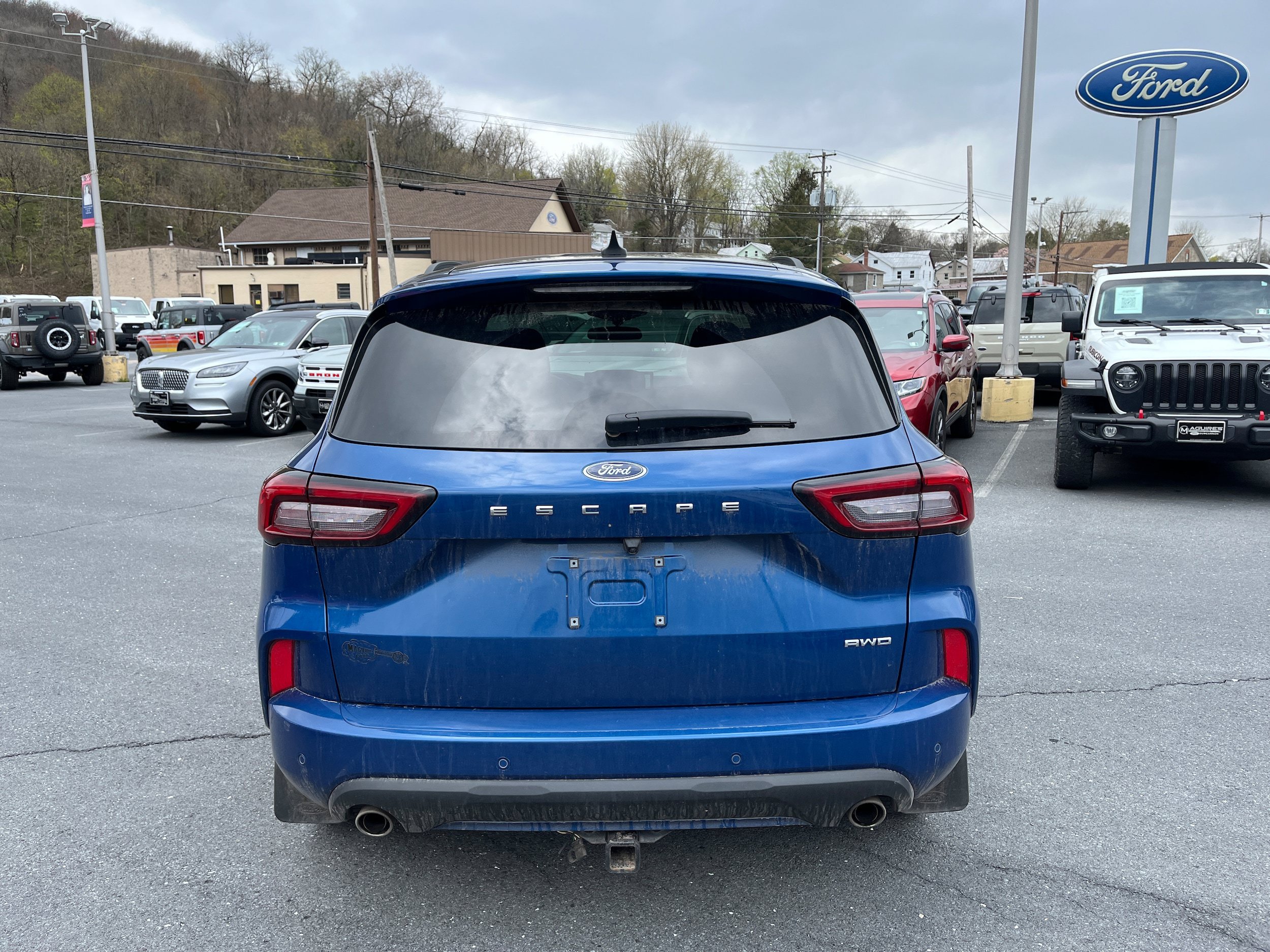 Certified 2023 Ford Escape ST-Line w/ Tech Pack #1 AWD/4WD image 5