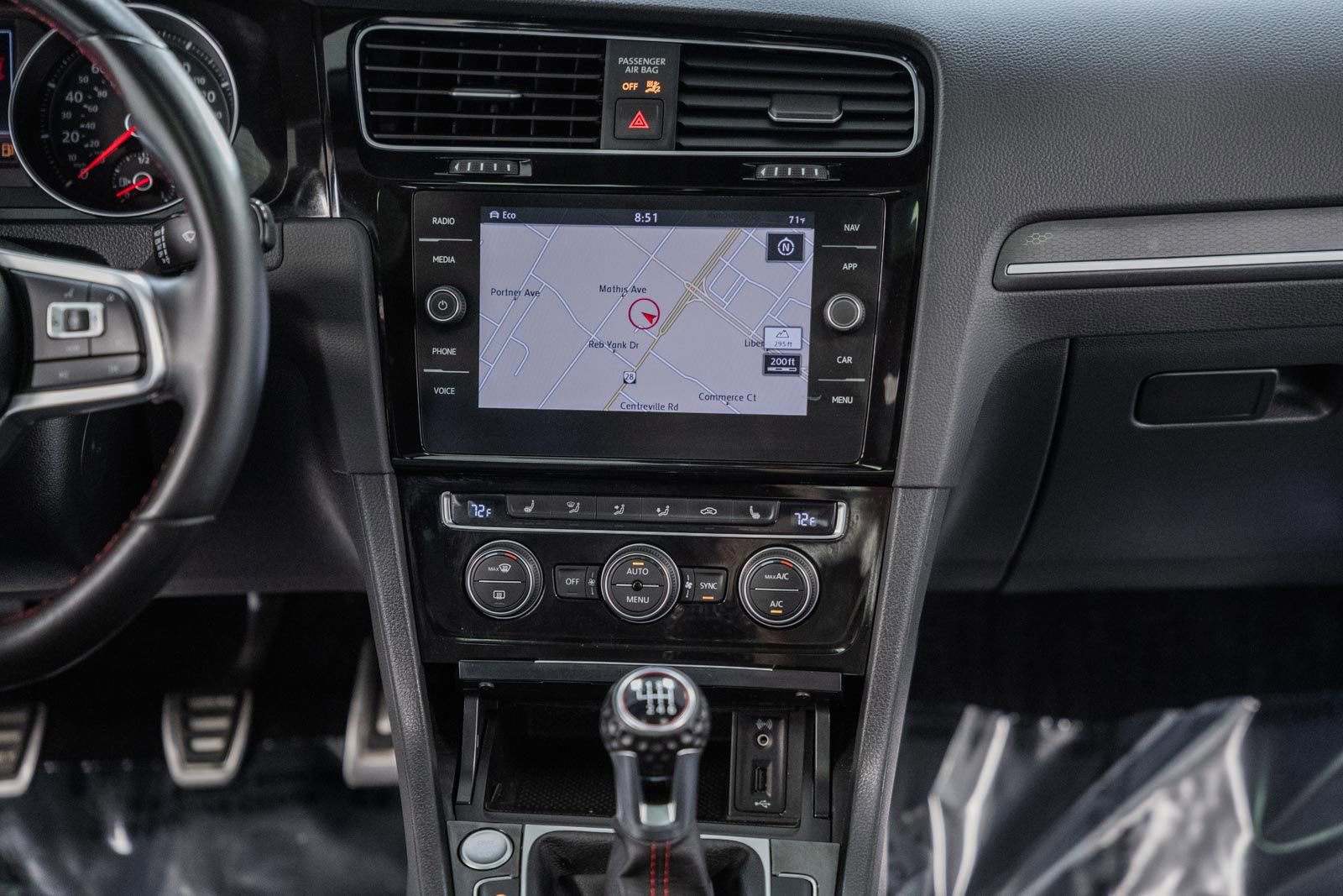 Used 2019 Volkswagen GTI Autobahn image 25