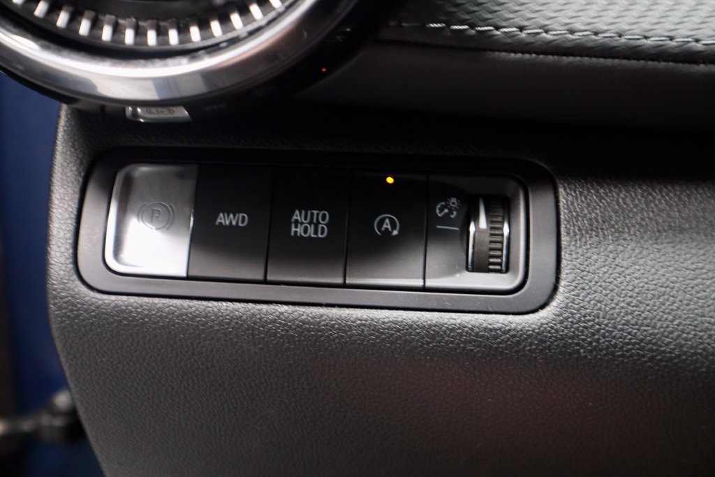 Used 2025 Chevrolet Equinox LT AWD/4WD image 28