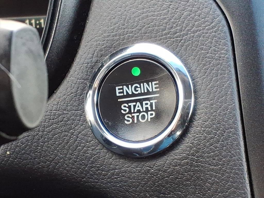 Certified 2018 Ford Fusion SE w/ Equipment Group 201A image 14