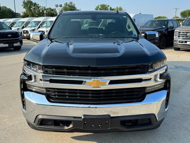 Used 2022 Chevrolet Silverado 1500 LT AWD/4WD image 2