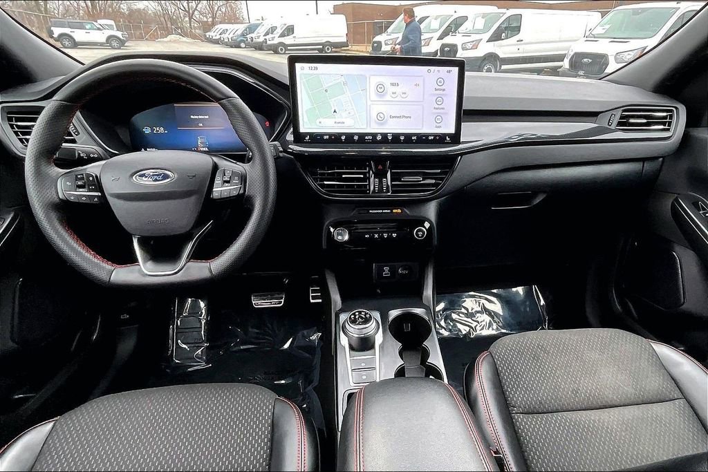 Certified 2023 Ford Escape ST-Line Select w/ Tech Pack #2 image 14