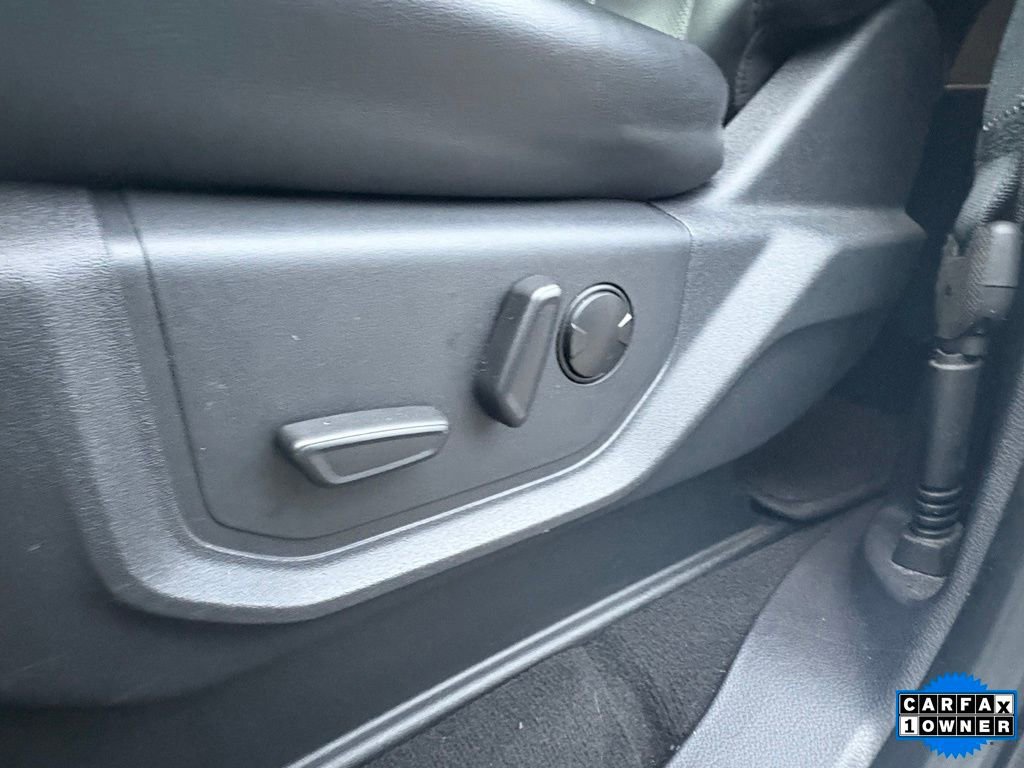 Certified 2024 Ford Expedition XLT image 30