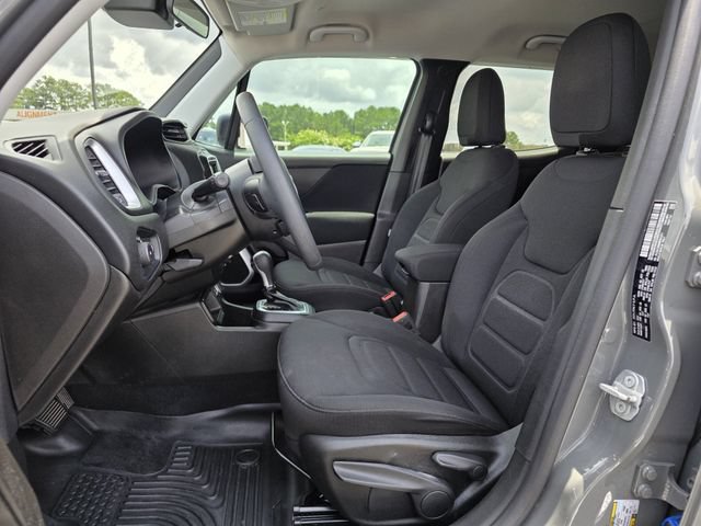 Used 2021 Jeep Renegade Latitude FWD image 13