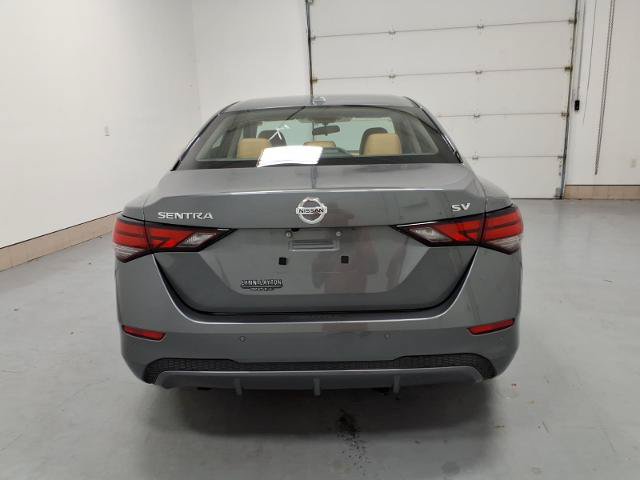 Used 2023 Nissan Sentra SV w/ SV Premium Package FWD image 4