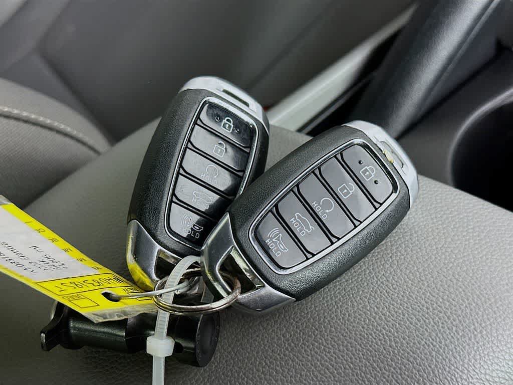 Used 2022 Hyundai Elantra SEL FWD image 20