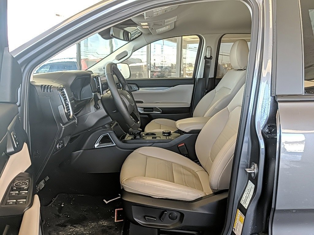 Certified 2024 Ford Ranger Lariat w/ FX4 Off-Road Package image 12