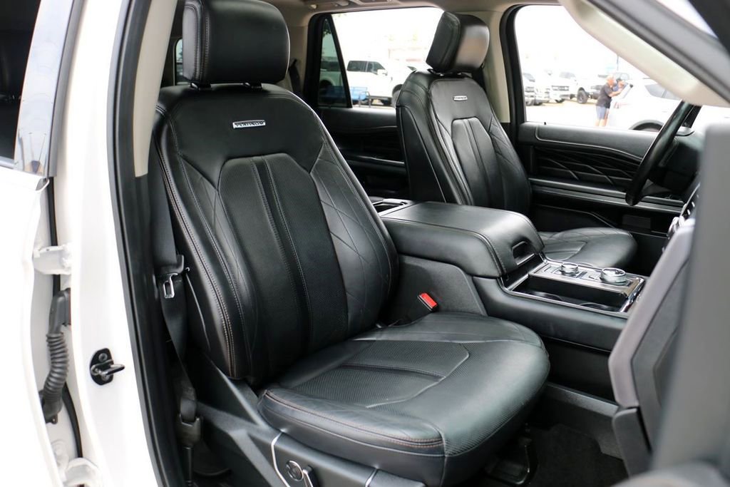 Certified 2019 Ford Expedition Platinum AWD/4WD image 35