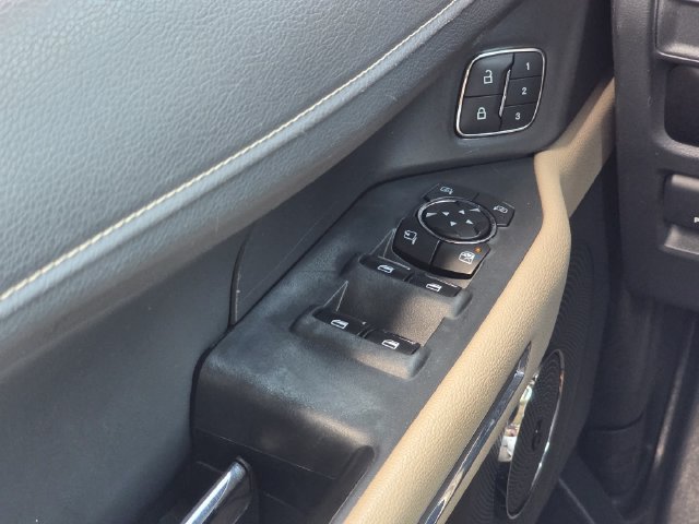 Certified 2023 Ford Expedition Max Limited RWD image 18