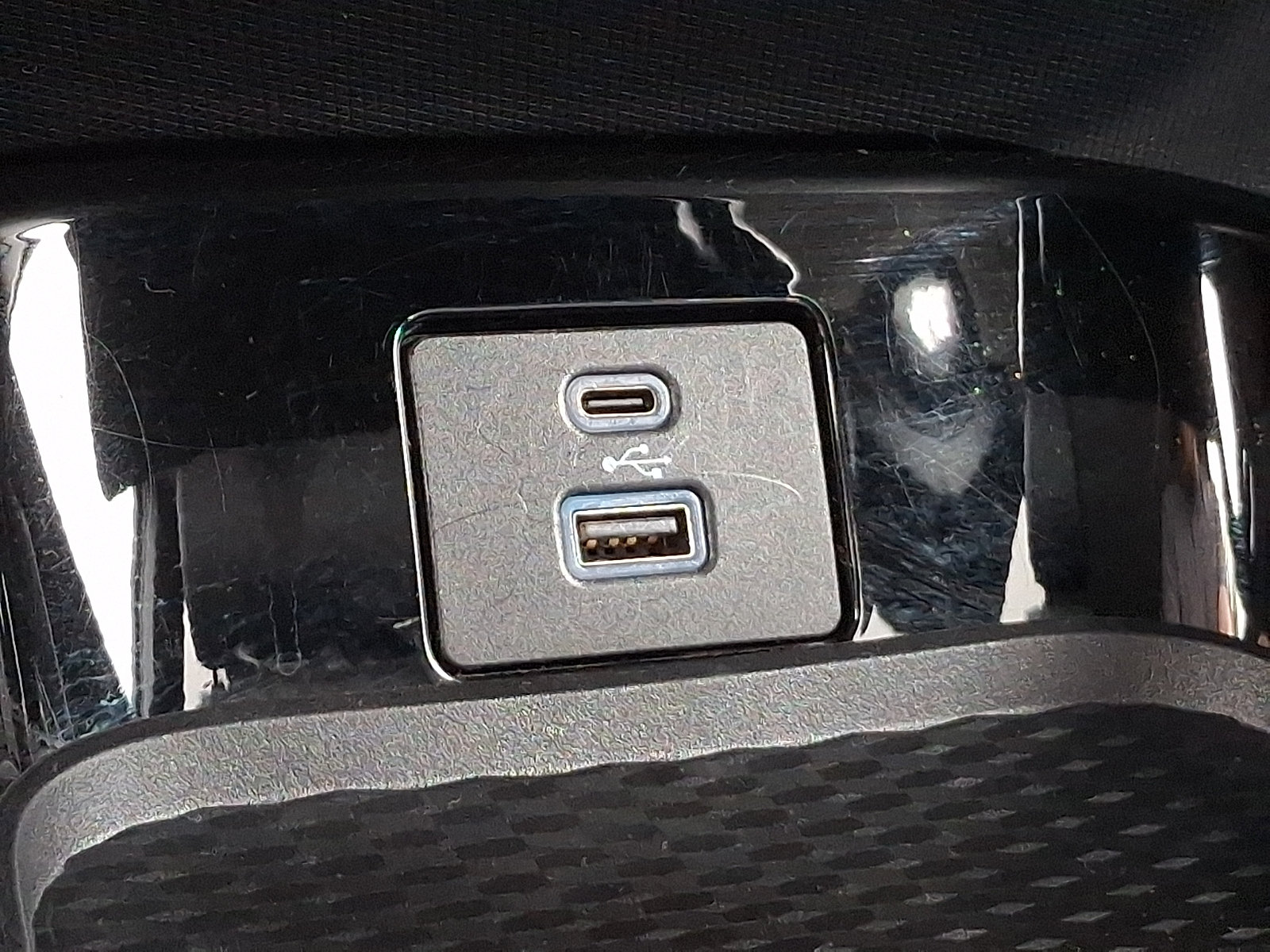 Certified 2022 Ford Mustang Mach-E Select RWD image 25
