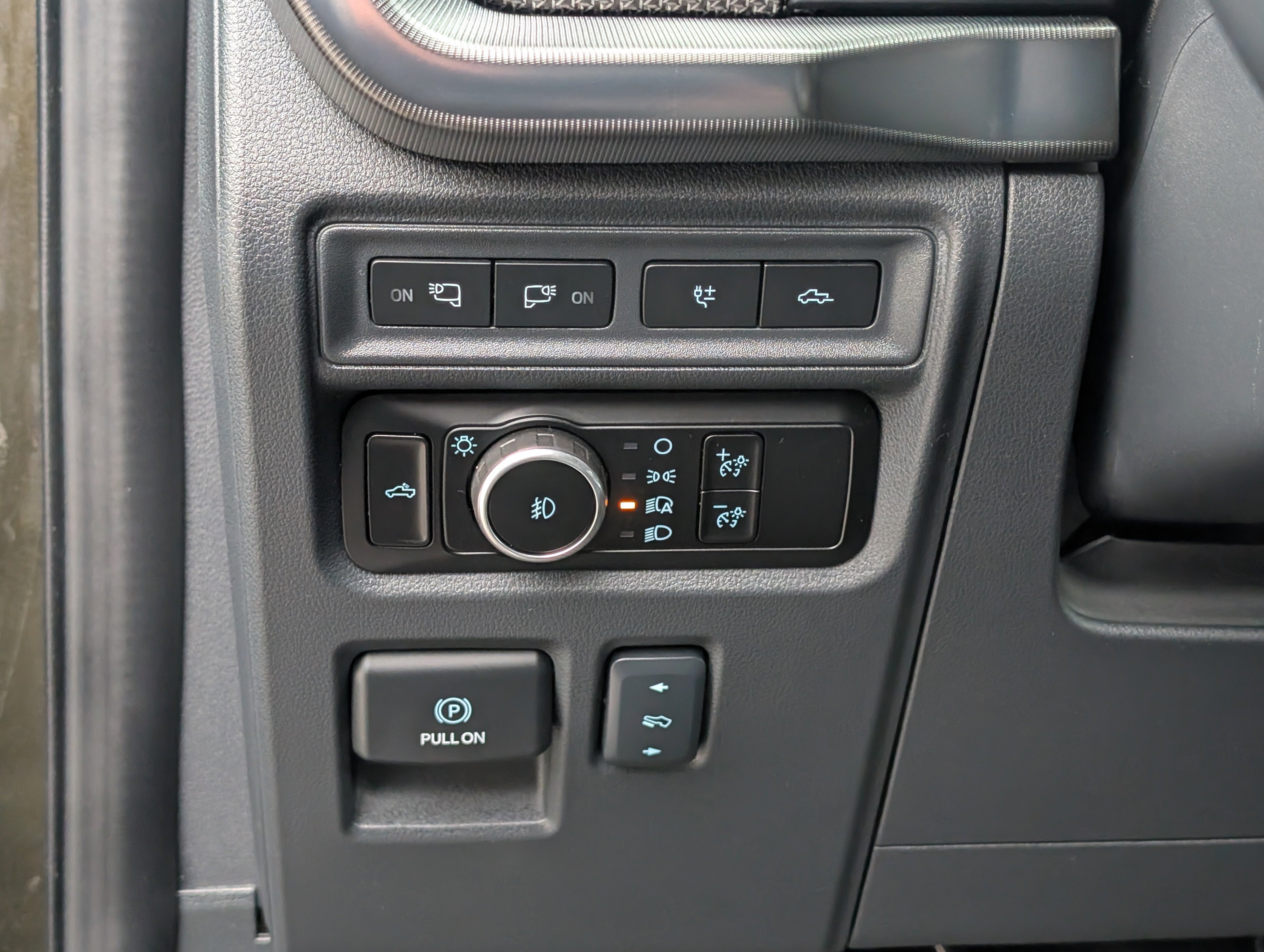 Certified 2024 Ford F150 Raptor image 23