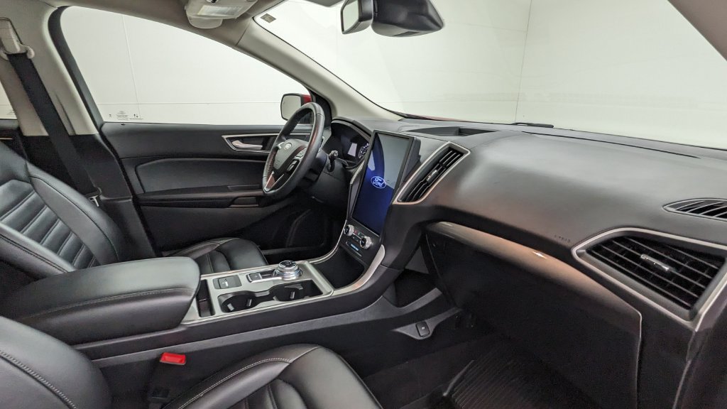 Certified 2024 Ford Edge SEL w/ Convenience Package AWD/4WD image 38