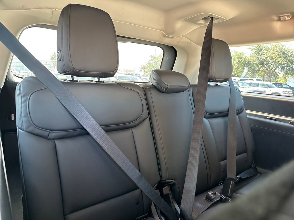 Certified 2025 Ford Expedition Max Active RWD image 30