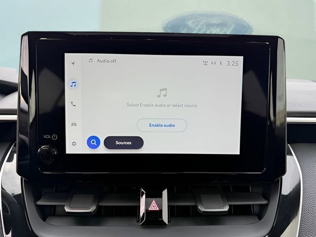 Used 2024 Toyota Corolla SE w/ SE Package image 25