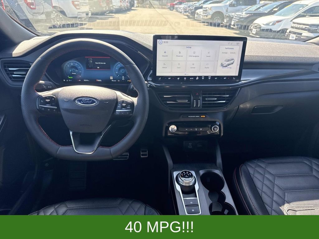 Certified 2023 Ford Escape ST-Line Elite w/ Premium Technology Package AWD/4WD image 15