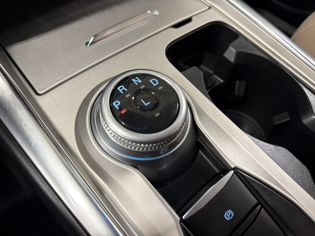 Certified 2023 Ford Explorer Limited AWD/4WD image 30