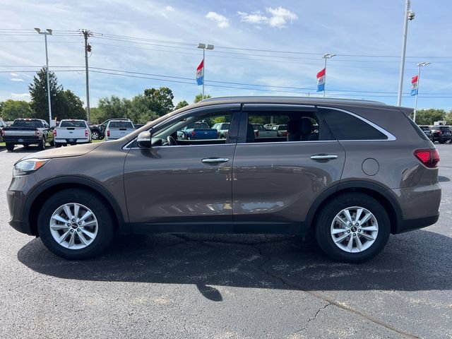 Used 2019 Kia Sorento FWD w/ LX Convenience Package image 4