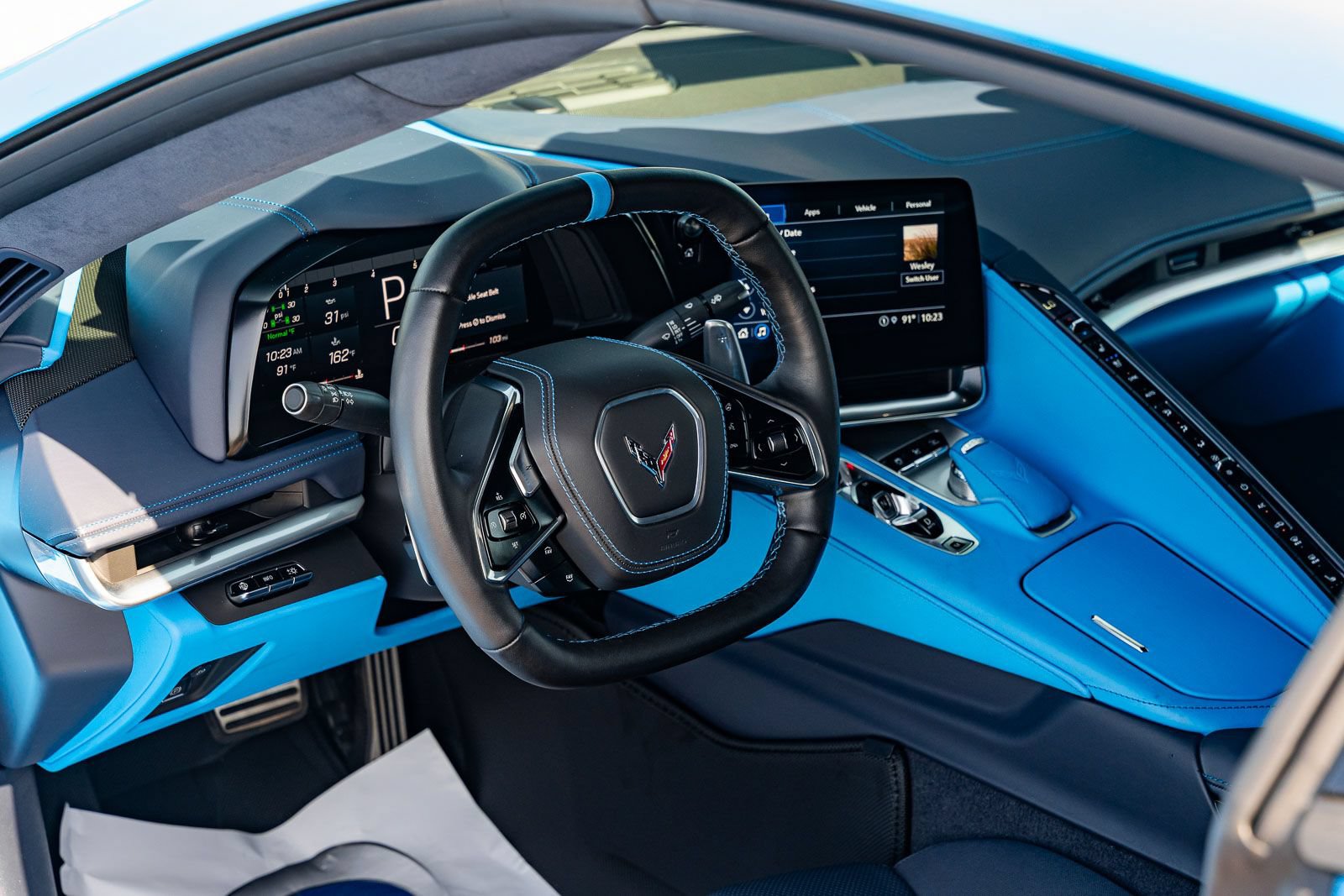 Used 2022 Chevrolet Corvette Stingray Premium Cpe w/ Z51 Performance Package RWD image 20