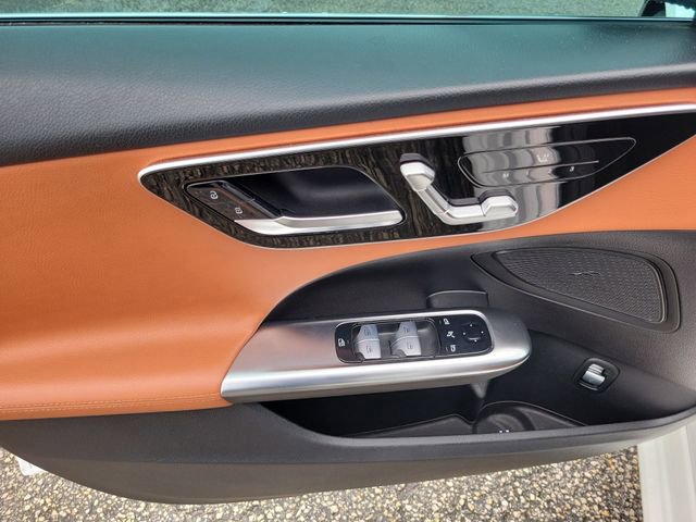 Used 2023 Mercedes-Benz C 300 Sedan w/ Exclusive Trim Package image 15