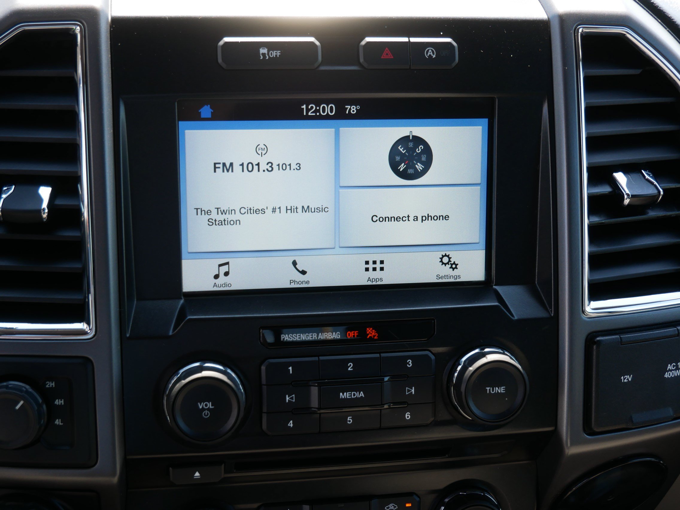 Certified 2022 Ford F150 4x4 SuperCrew image 21