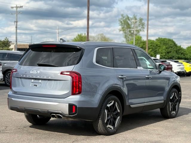 Used 2025 Kia Telluride S FWD image 38