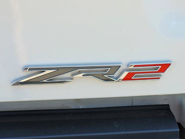 Used 2026 Chevrolet Colorado ZR2 w/ Technology Package AWD/4WD image 10