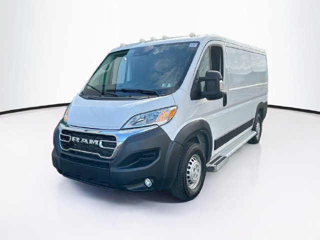 Used 2025 RAM ProMaster 2500 w/ U-Haul Equipment Group FWD image 3