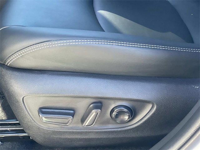 Used 2024 Toyota RAV4 XLE Premium image 18