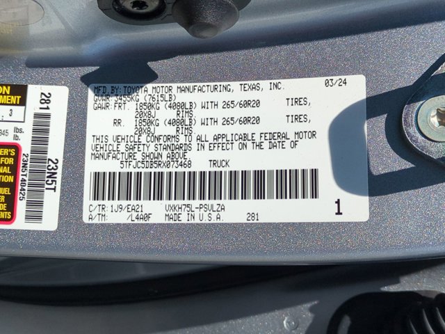 Used 2024 Toyota Tundra Limited AWD/4WD image 38
