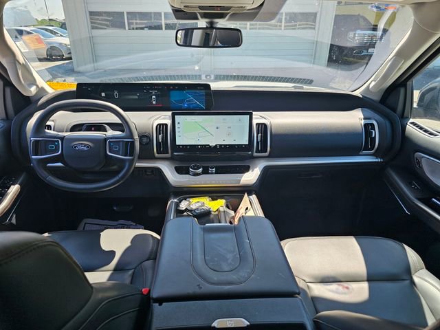 Certified 2025 Ford Expedition Active AWD/4WD image 28