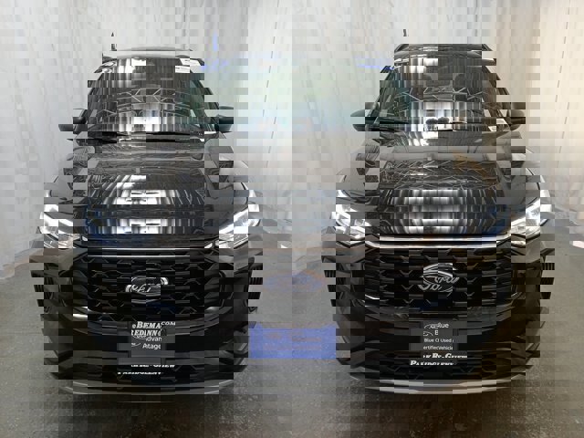 Certified 2023 Ford Escape ST-Line w/ Tech Pack #1 image 7