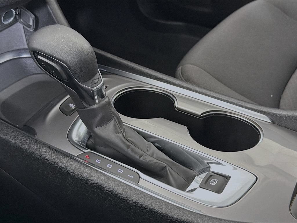 Used 2024 Chevrolet Malibu LT FWD image 21