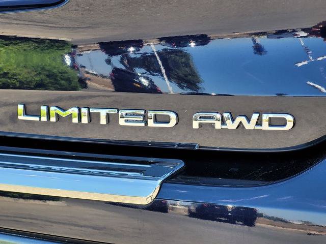 Used 2023 Toyota Highlander Limited AWD/4WD image 11