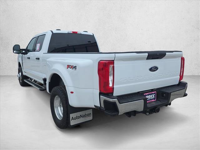 Certified 2025 Ford F350 XLT AWD/4WD image 3