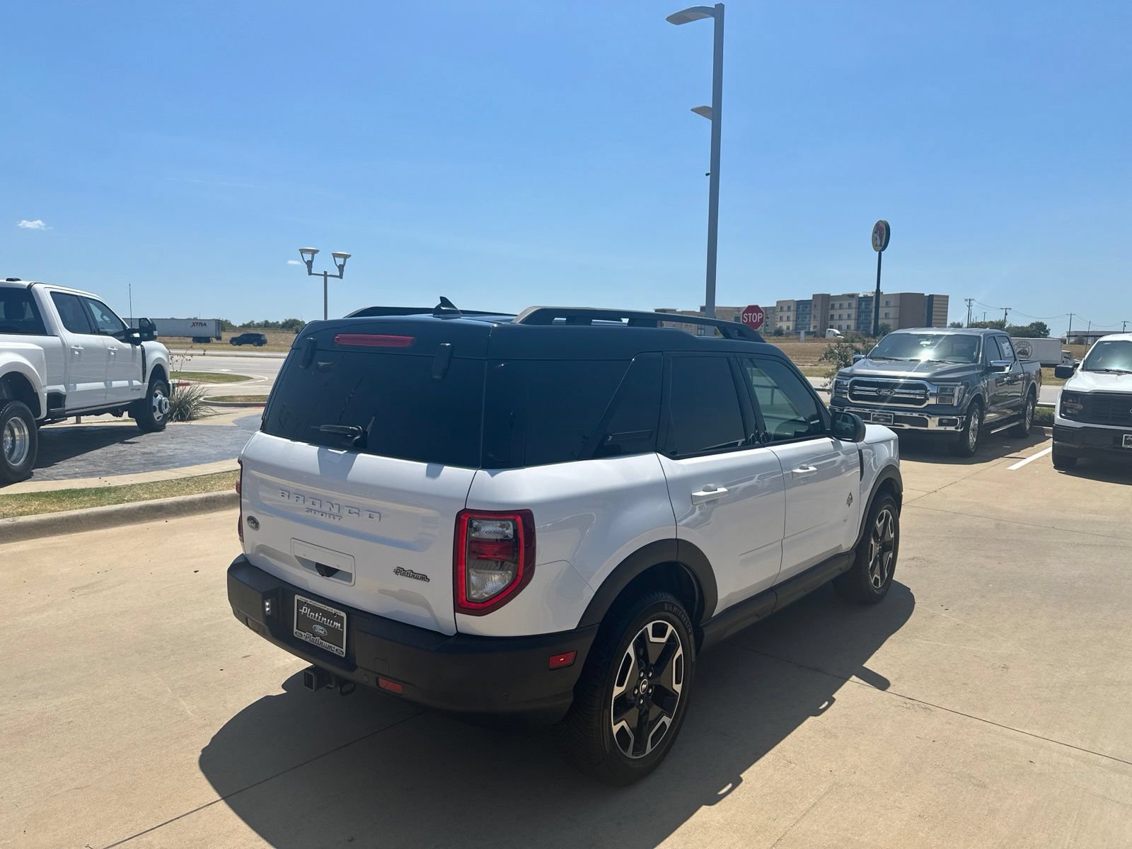 Certified 2022 Ford Bronco Sport Outer Banks w/ Tech Package AWD/4WD image 6